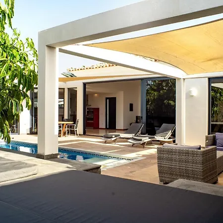 别墅 Casa Yuna With Heated Pool In El Roque *